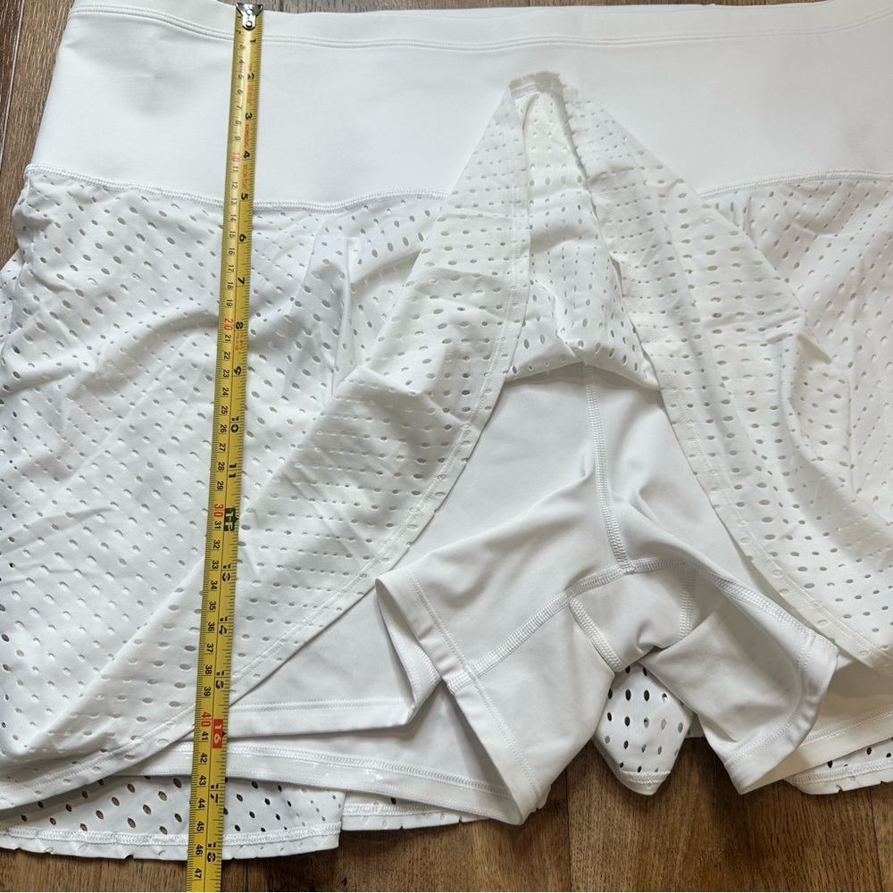 Athleta A-Game 14" White Skort Size 3X - Picture 13 of 16